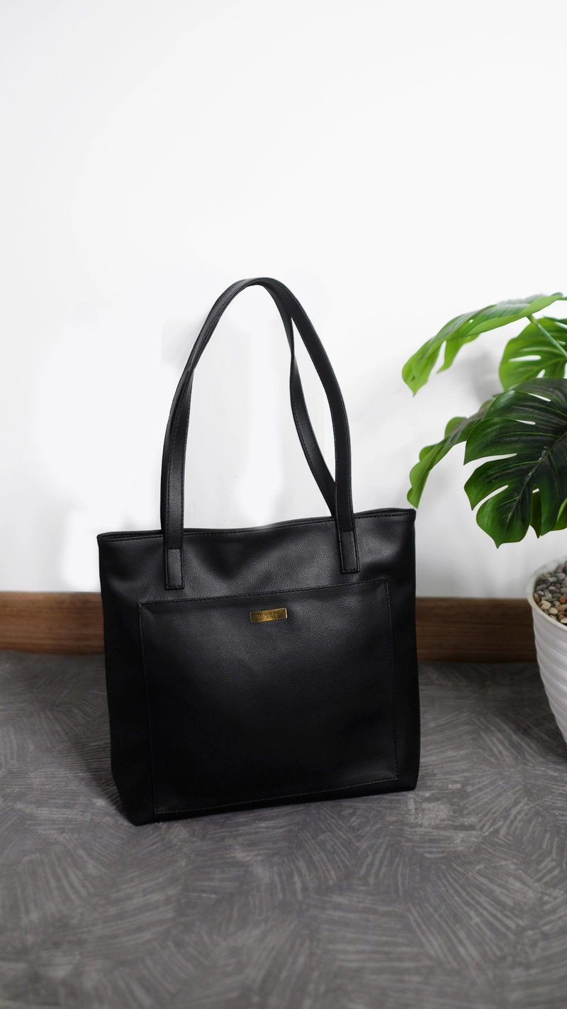 Product image Tweelyforbag - Anna Totebag - Tweelyforbag - Tas Selempang Wanita - Tas Wanita 300 gr Hitam
