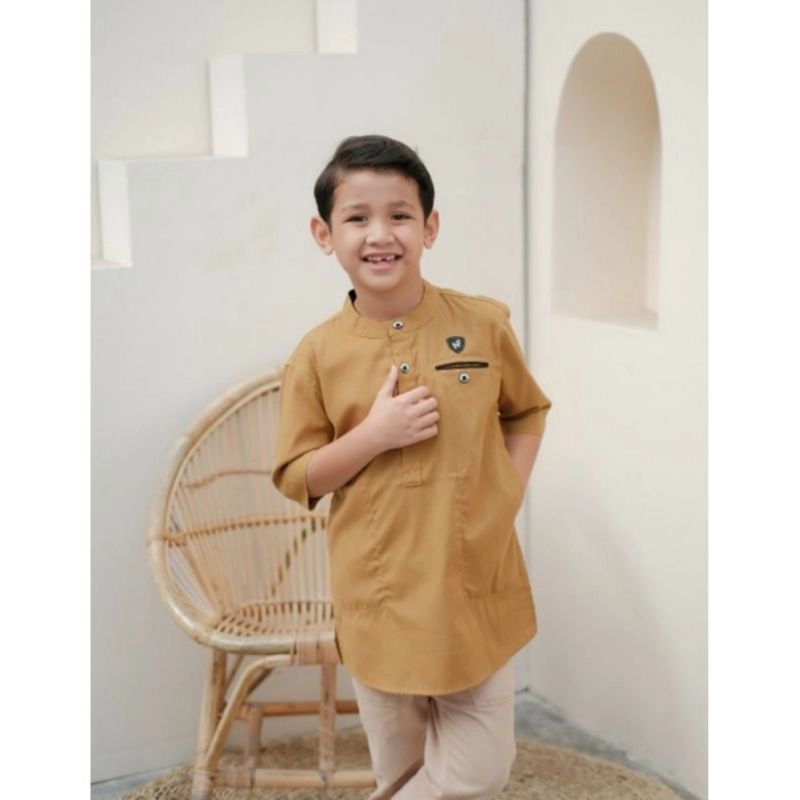 Product image Kois Batik - Baju koko anak muslim warna coklat kunyit lengan 3per4 bagus baget M Coklat kunyit