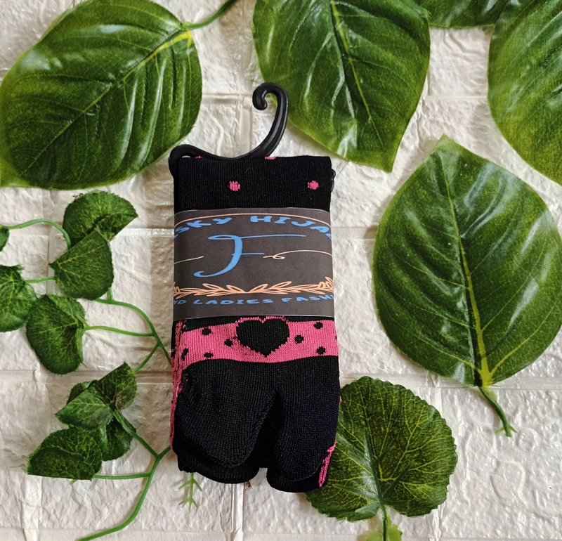 Product image Fisky Collection - Kaos kaki Jempol Muslimah All Size Hitam