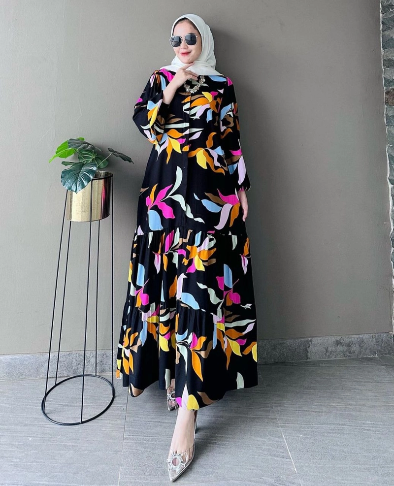 Product image Khisna collection - New collection gamis eliza hitam no hijab Allsize Hitam