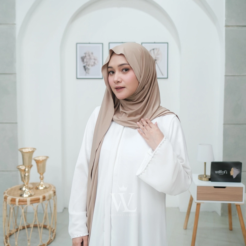 Product image Sakura Baru X Willofi - Hijab Pashmina inner Motif Alpiera Menutup Leher Oval Jersey Instan Premium All Size Coksu