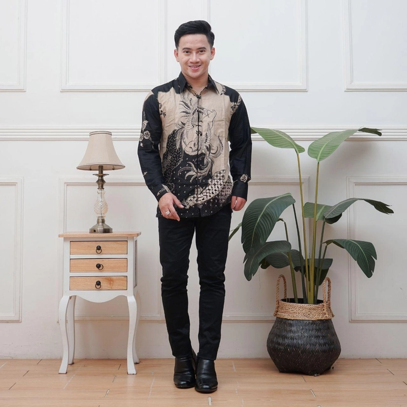 Product image Kois Batik - Batik Coupel Gamis Dan Kemeja New Arival Motif Senja Hitam XL Kemeja senja hitam