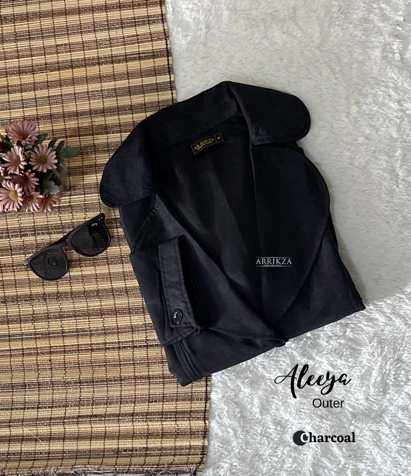 Product image Arrikza - Outer Aleeya by Arrikza Charcoal S Charcoal
