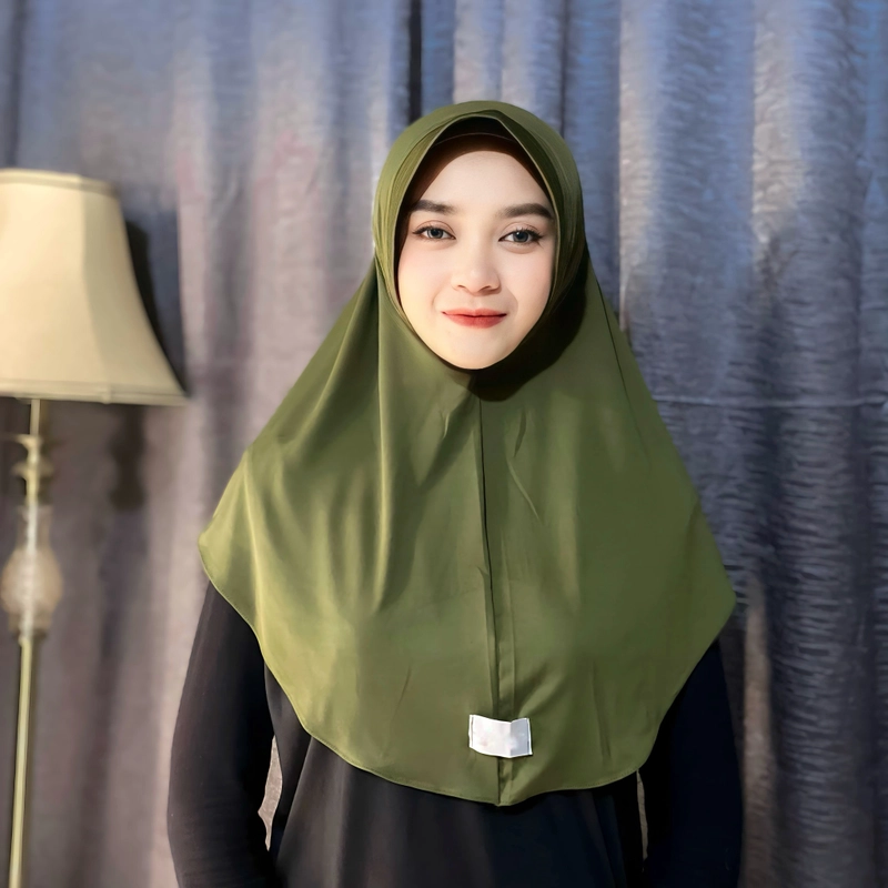 Product image MAMY Gallery - [PO] Kerudung Instan Harian Bergo Sport Olahraga Size M (Standard) Army