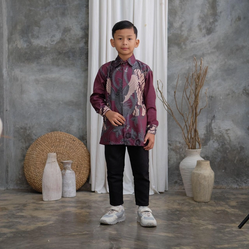 Product image Kois Batik - Batik Keluarga Coupel Series Bagus Banget Motif saung maron M Kemeja anak panjang