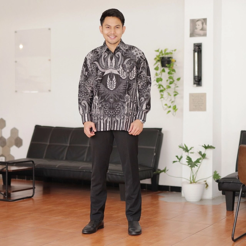 Product image KEMEJA BATIK MODREN - BERBAHAN KATUN PRIMA HALUS - ANDHINI M ANDHINI
