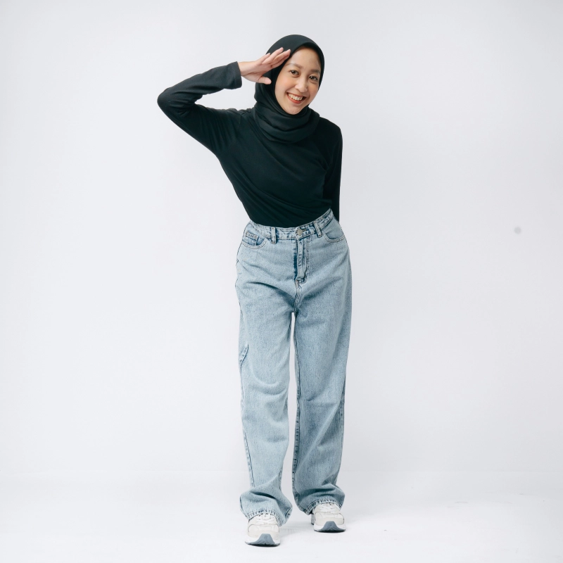 Product image MKY Clothing - KULOT STRAIGHT JEANS HIGH WAIST BIRU MUDA S (26) MGVU23-LBL Biru Muda