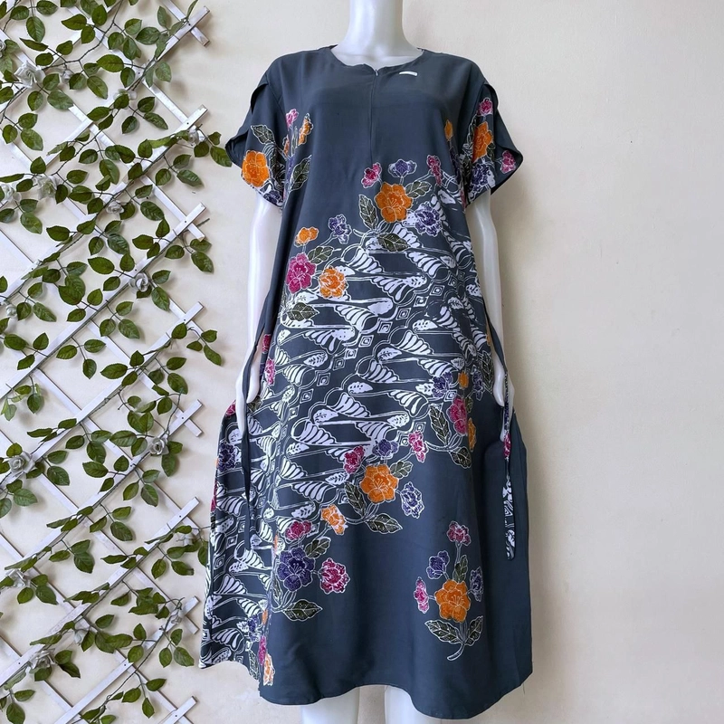 Product image Batik Ayodha - DASTER MAUDY PARANG TENGAH ALLSIZE LD 120CM Allsize A