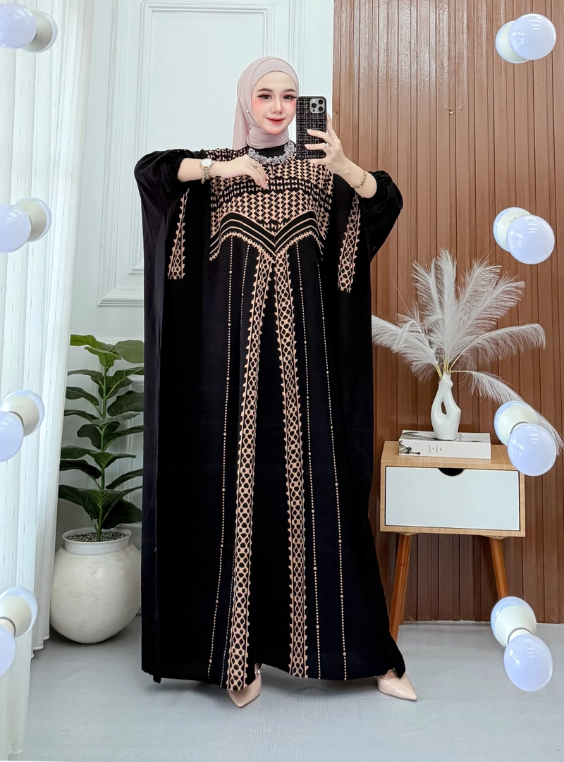 Product image BATIK KAFTAN PUTIK JUMBO Allsize Hitam