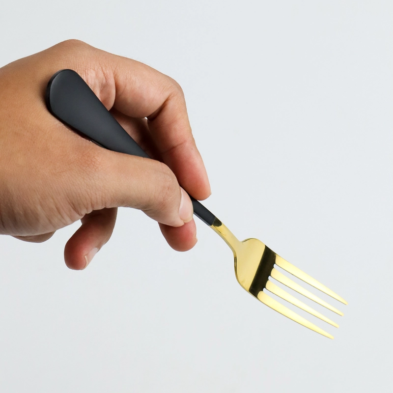 Product image RUMAH RAYA - (PO) Set Perlengkapan Makan Western Cutlery Sendok Garpu Sendok Teh 3 Pcs - F1 1 Set 3 Pcs Black Gold