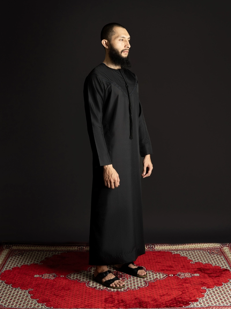 Product image Local Project - Al-Ameer Deep Black - Jubah Pria Dewasa Gamis Lengan Panjang S Hitam
