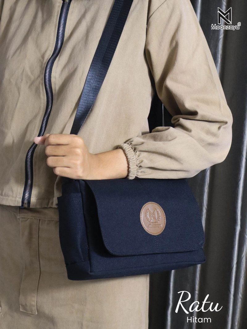 Product image Moonzaya - NEW PRODUK RATU BAG BY MOONZAYA SELEMPANG WANITA SPECIAL IDUL FITRI RATU HITAM