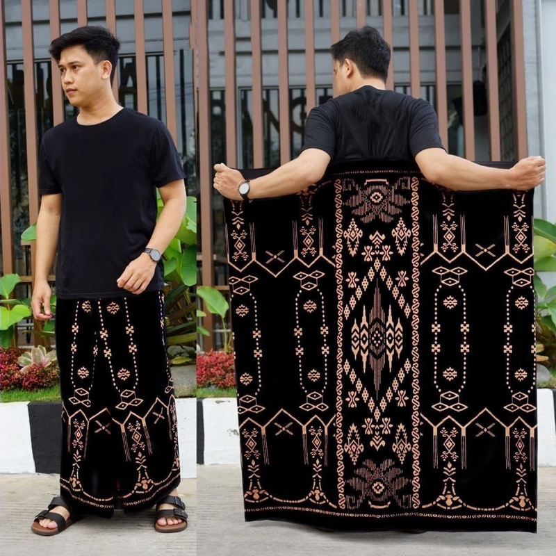 Product image Javatama - Sarung Batik Kubus Hitam Allsize Hitam Coklat