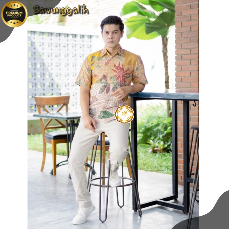 Product image Batik Tulis Sawunggalih Premium Lengan Pendek Berlapis Trikot S Sawunggalih