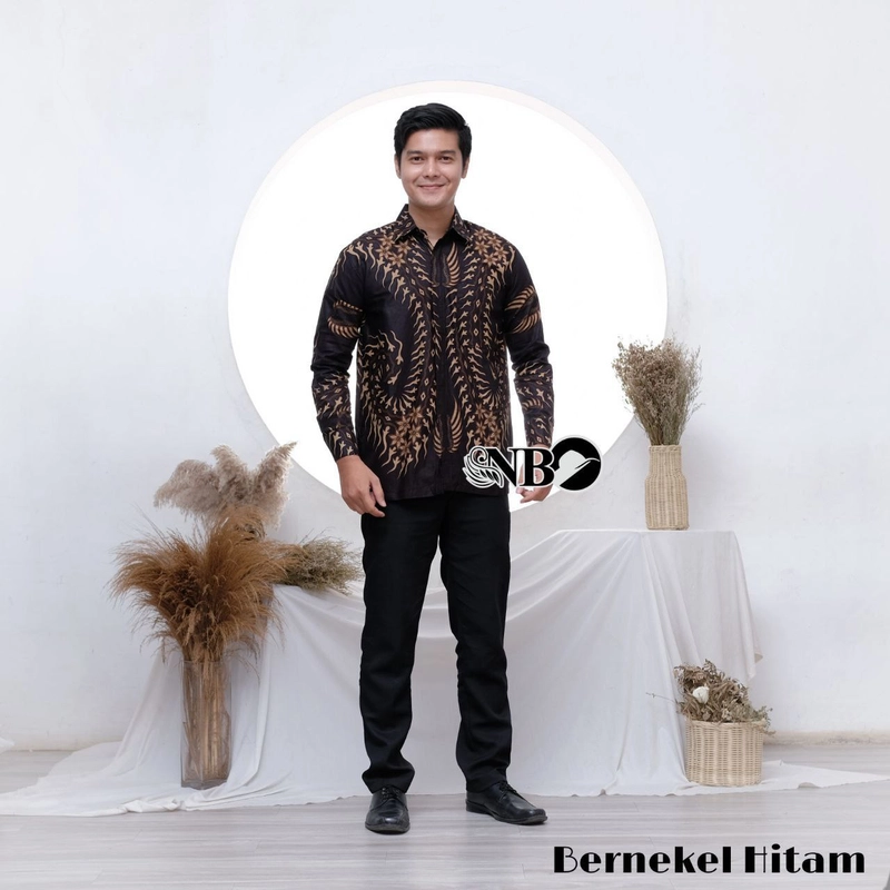 Product image Batik Alfin - Baju batik atasan couple model kekinian terbaru keren banget M Kemejan-hitam
