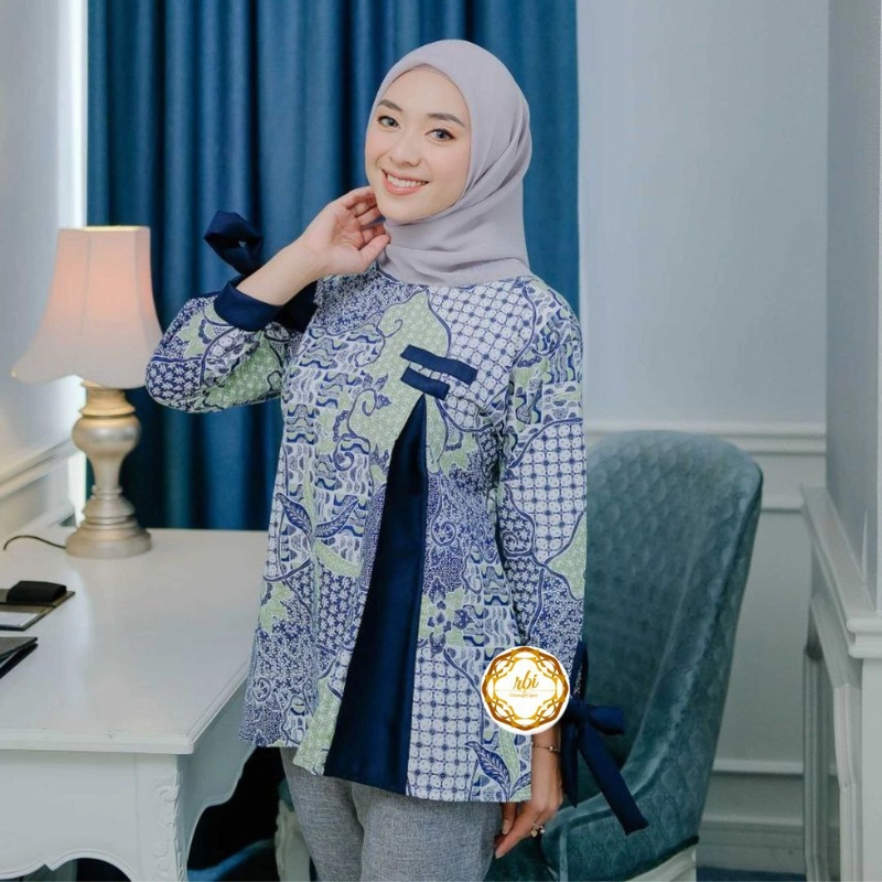 Product image Batik Shakira Blouse Best Seller Original M A