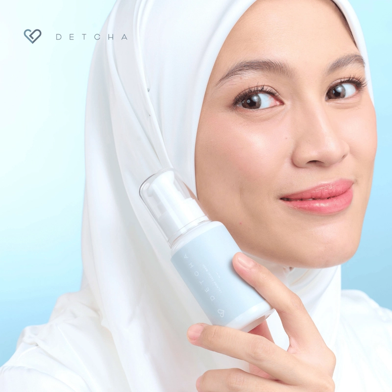Product image DETCHA - DETCHA Calming Facial Wash 60ml 60ml Jernih
