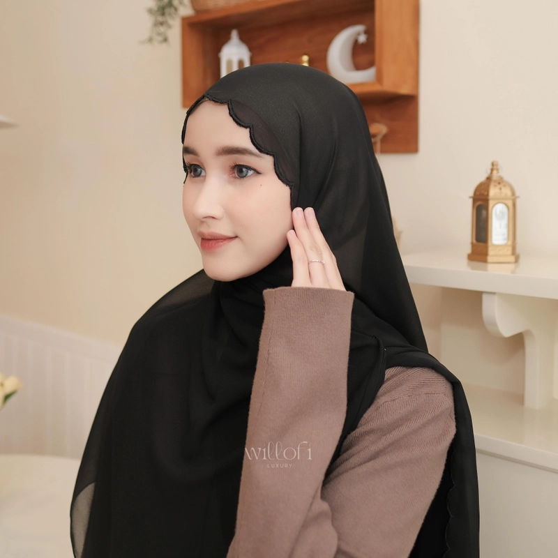 Product image Sakura Baru - Sakura Baru X Willofi - Hijab Pashmina Bordir Babydoll Naima Kerudung Muslim Wanita Ceruty All Size Hitam Bordir Polos