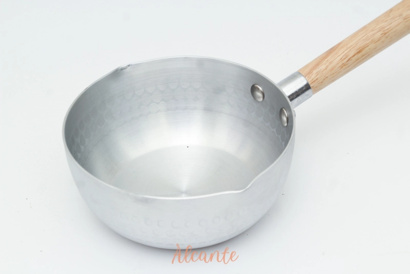 Product image Alcante - Panci Susu Gagang Kayu Panci SIlver