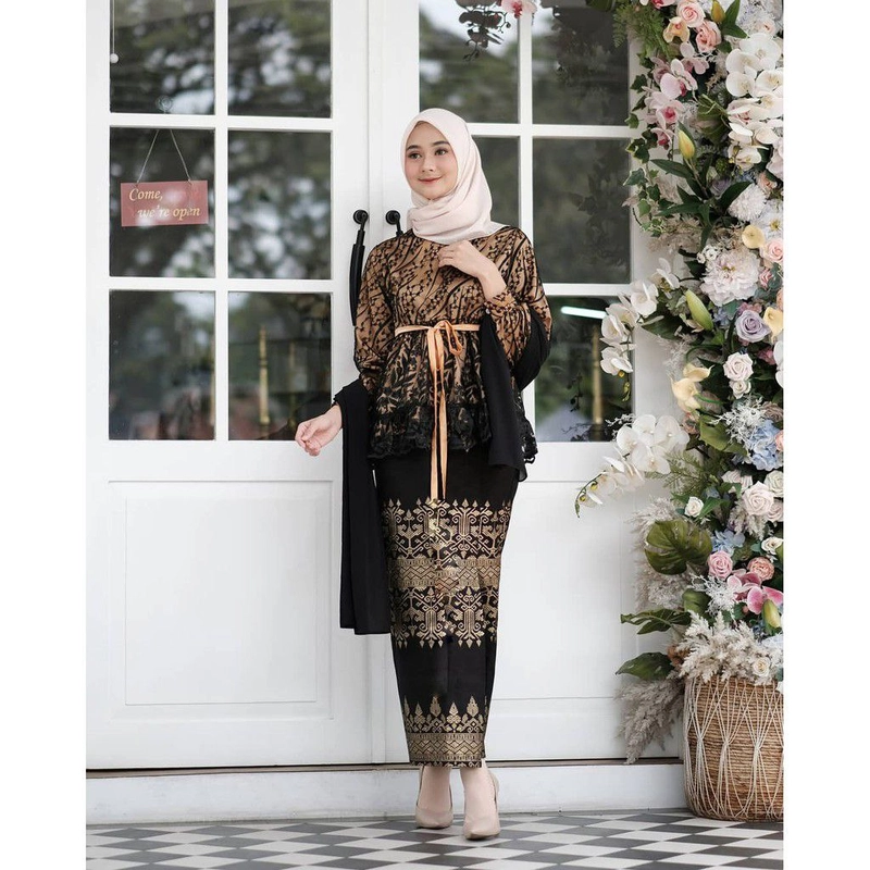 Product image COLLECTION SARJANA - Batik Brokat Modren - BATIK COUPLE LAILA - Katun Prima Halus Kebaya Allsize Laila