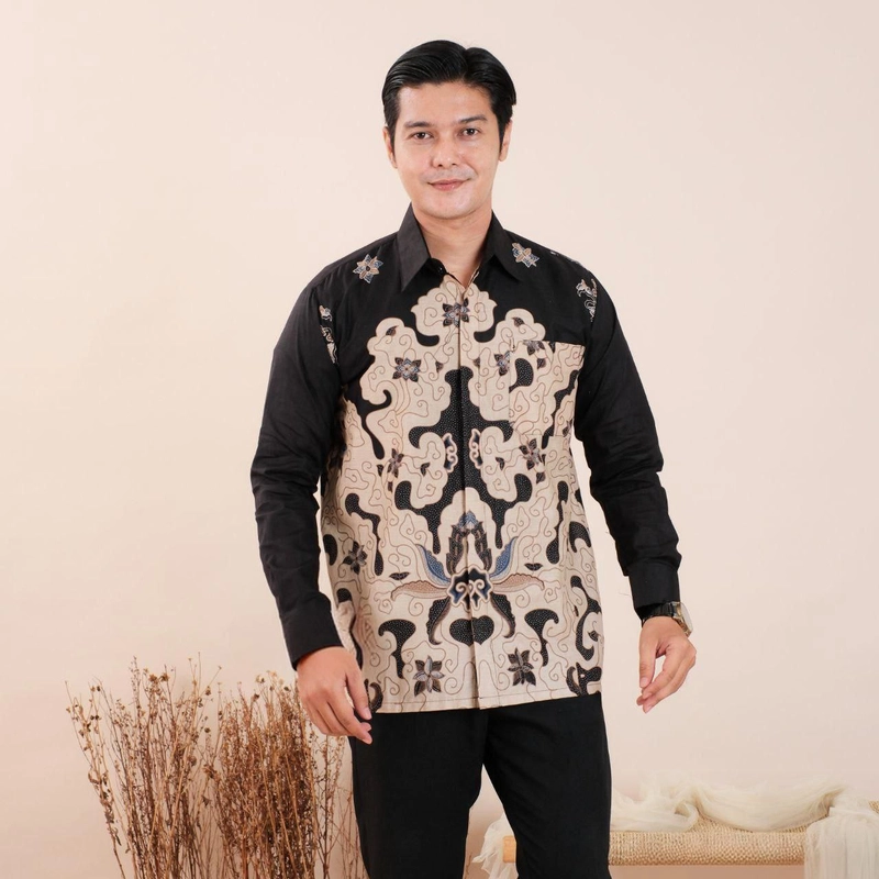 Product image Kois Batik - Best Seller Batik Atasan Coupel Kemeja Dan Tunik Baru Bisa Dipisah motif jenifer hitam M Kemeja jenifer hitam