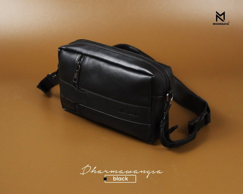 Product image Fashopid - MOONZAYA TAS PRIA DHARMAWANGSA ALL BLACK