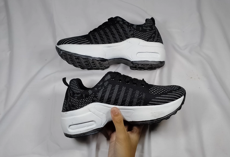 Product image Koekita - Sepatu Kets Sneakers Wanita Viral New Trendy Dl-04 36 Hitam
