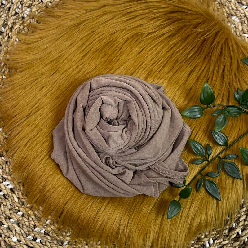 Product image Milyarda Hijab - Bergo Maudy Size M Allsize espresso