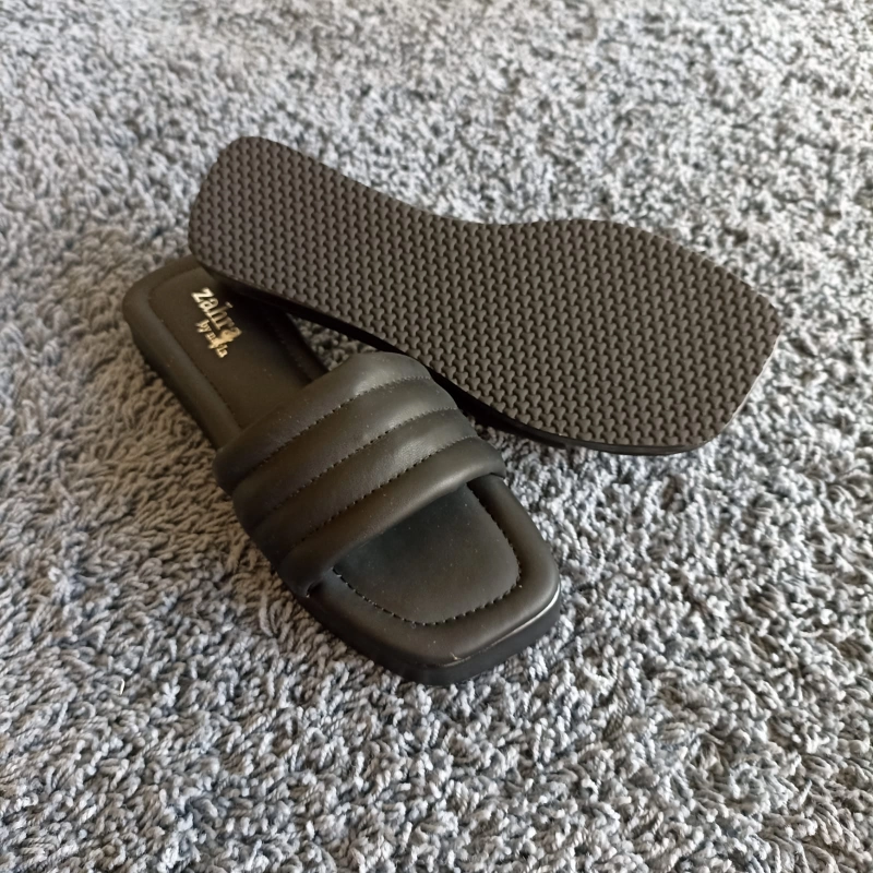 Product image Nayla - Sandal Platform Wanita Kokop Series Marisa 37 Hitam