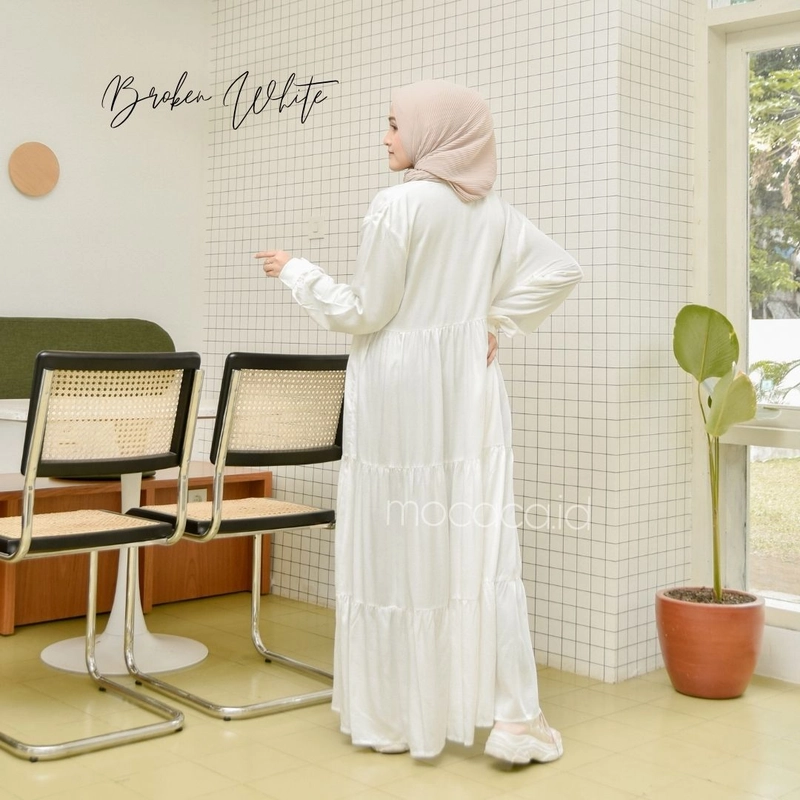 Product image Gamis Polos Premium Babydoll Lady Dress Rayon Twill Full Kancing Hidup Busui Broken White ALL SIZE BROKEN WHITE