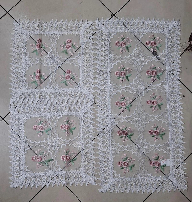 Product image Dylan 19 [TA] - Paket taplak meja tamu dan taplak nakas renda ( 1 taplak tamu dan 2 taplak kecil ( Paket all in 3 pcs Paket 4