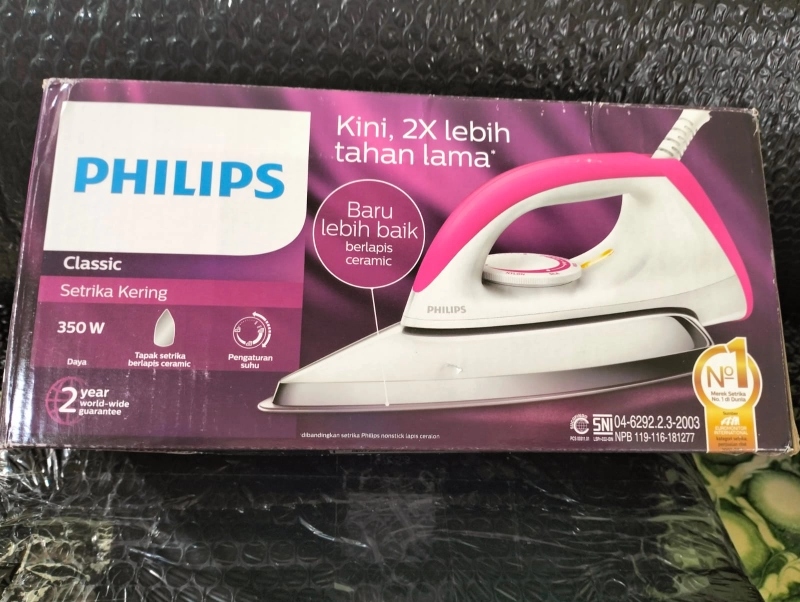 Product image Rizki Electronics - SETRIKA HD 1173 SETRIKA CERAMIC HITAM/PINK