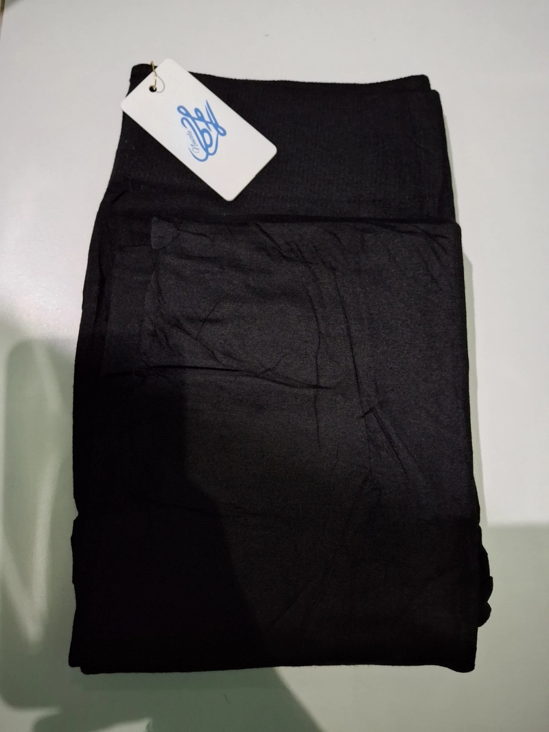 Product image Nuvole - Nuvole Legging Premium All Size Hitam