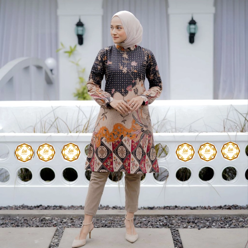 Product image Rambe Batik Indonesia - Couple Tunik Laksha Hitam Lasem Modern dan Exclusive Kemeja Saja Size M Laksha Hitam