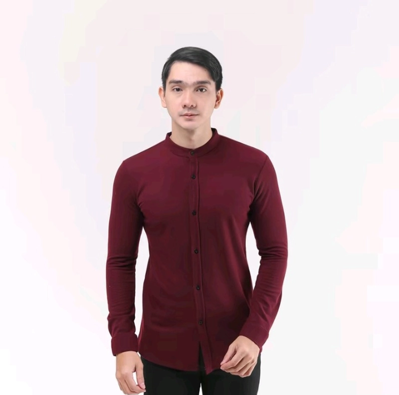 Product image MR DEE - Kemeja panjang mandarin pria burgundy S Burgundy