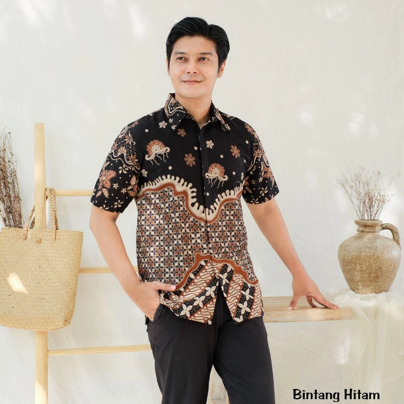 Product image Kois Batik - Atasan Batik Coupel Hem Pria Dan Blouse Wanita Baru Motif bintang hitam Xl Hem bintang hitam