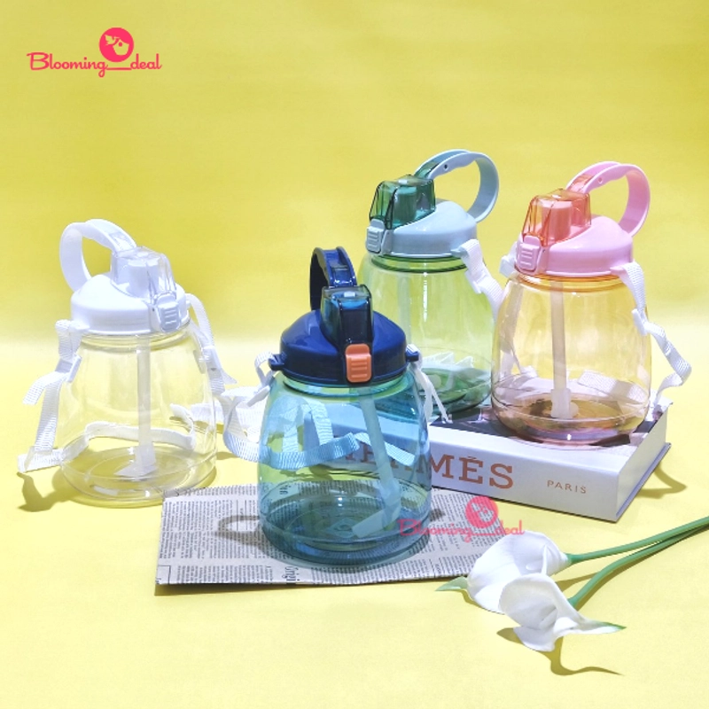 Product image Blooming Deal - Botol Minum Anak Big Belly Children's Cup Bottle dengan Handle dan DIY Sticker 1300ml (H487-2) 1 Pcs Putih