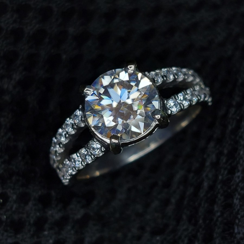 Product image CENTRAL GROSIR GEMSTONE - Cincin Wanita Moissanite Ring Silver Perak 8 x 8 x 5mm Ring Silver