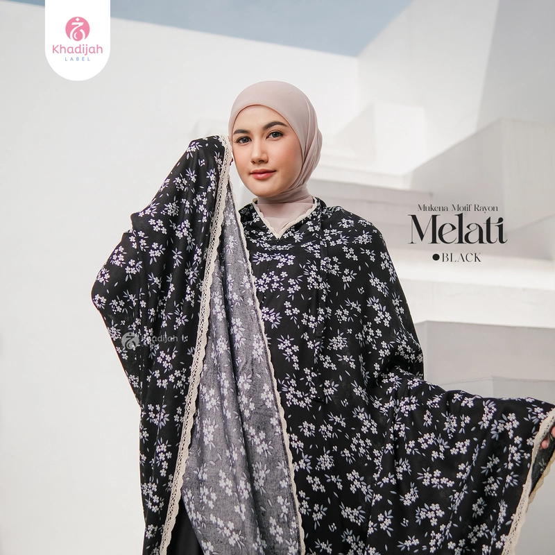 Product image KhadijahLabel - Mukena Dewasa Resleting Dagu Motif Melati Semi Jumbo Black