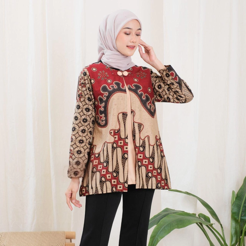 Product image Kois Batik - Batik Atasan Wanita Blouse New Arrival Motif kawung Kekinian M Kawung merah