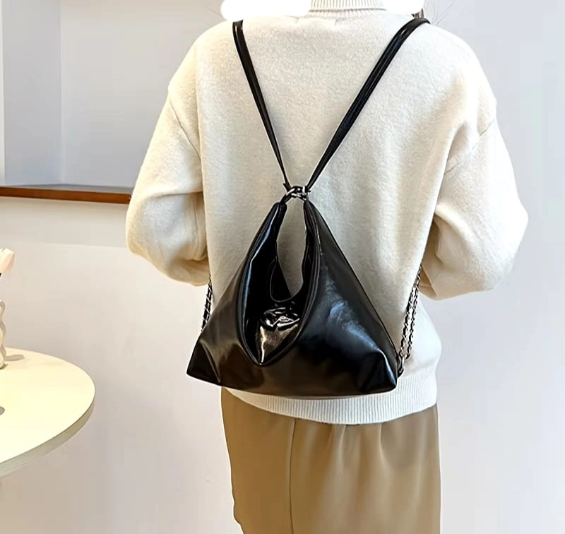 Product image Muslim Clothing - Muslim Clothing-NEW ARRIVAL Tas MultiFungsi Tas Selempang dan Bahu Tas Ransel Tas Bahan KUlit Premi ONE SIZE HITAM