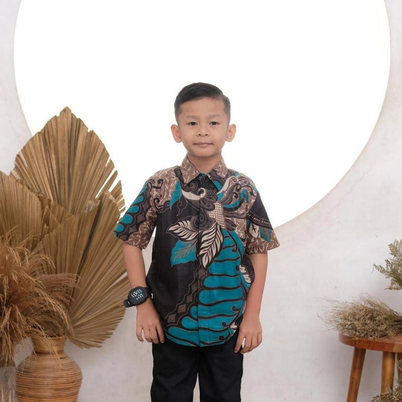 Product image Kois Batik - Batik anak coupel kemeja dan hem casual modern motif sangkuriang hijau L Hem sangkuriang hija