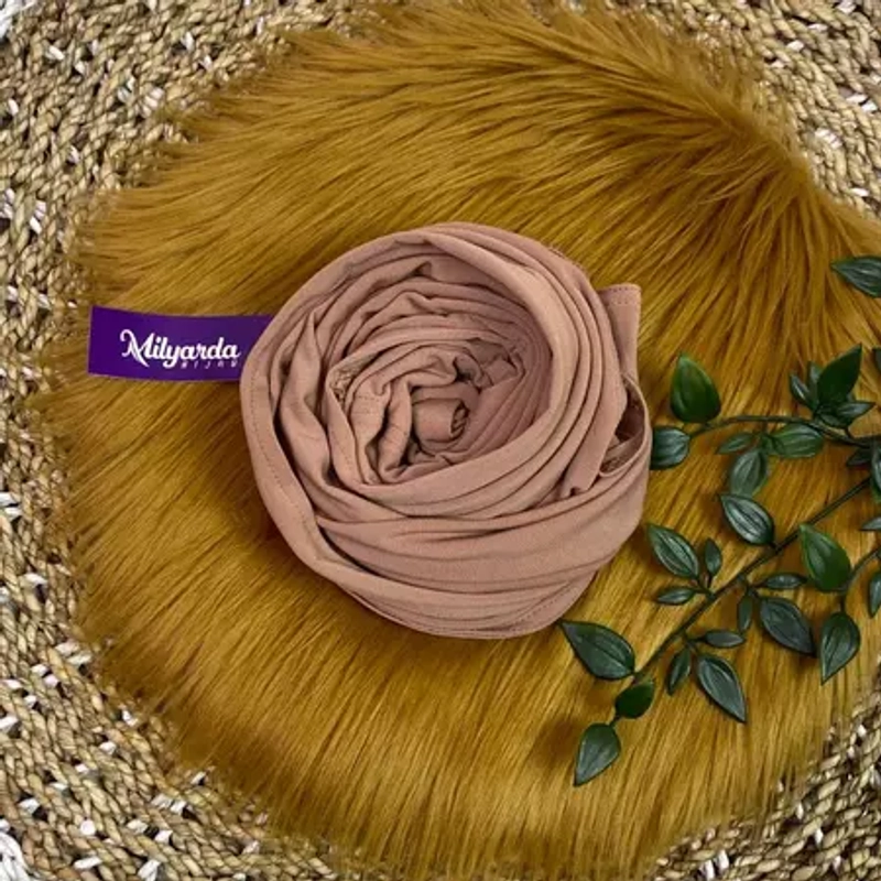 Product image Milyarda Hijab - Bergo Maudy XXL Allsize Mocca