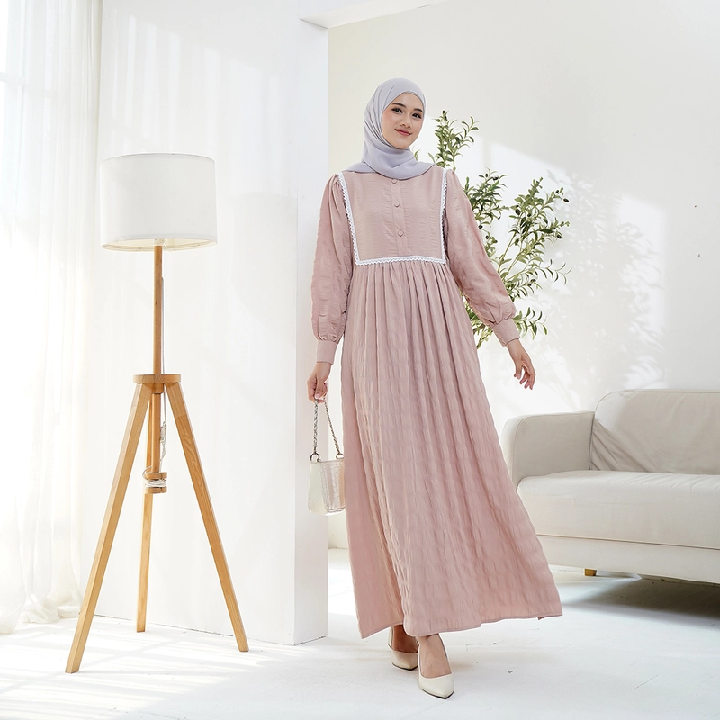 Product image Lusianasae - Lusianasae - Cotton Basic Dress Cream Muslimah Crinkle Soft Premium S CREAM