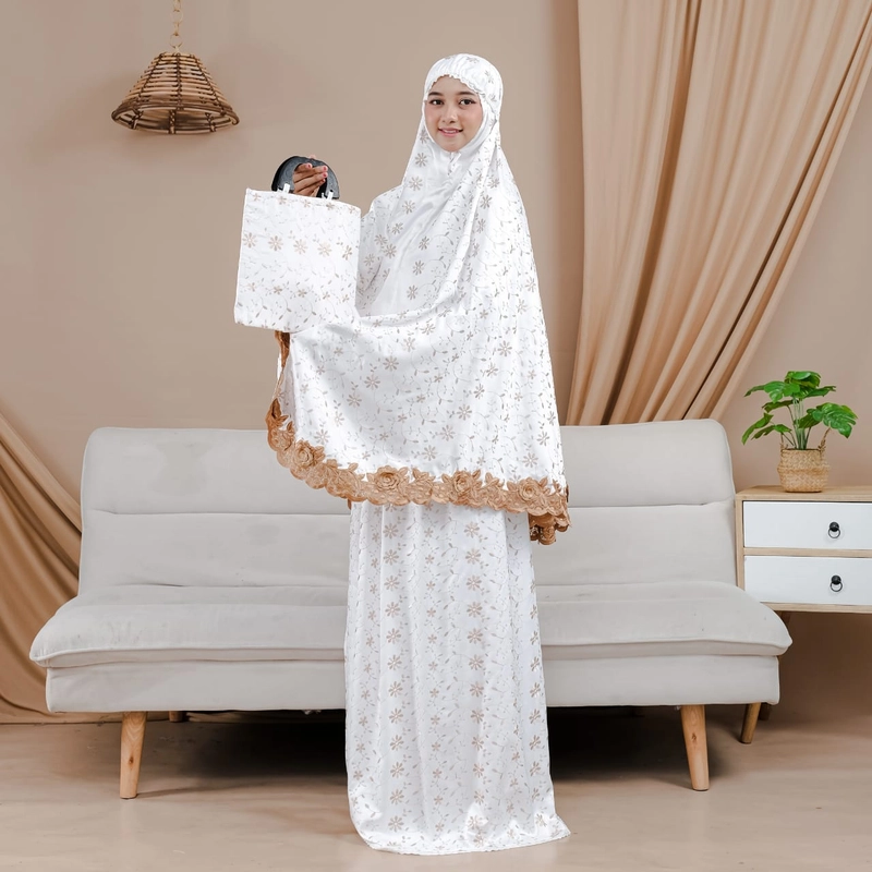 Product image Mukena Dewasa Sutra Prada Renda Punggung All Size coksu