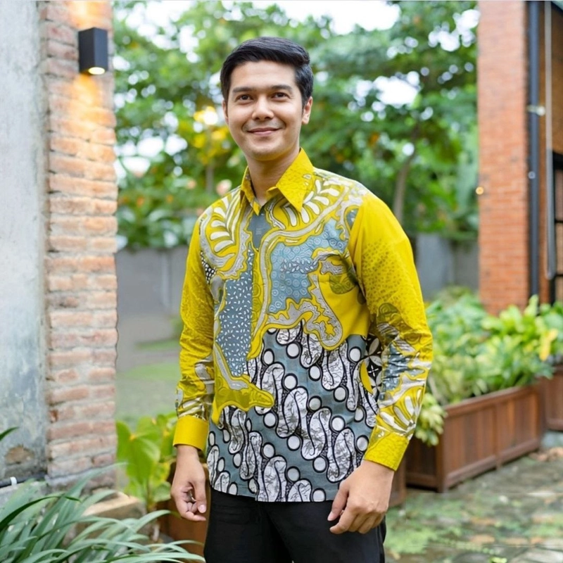 Product image Kois Batik - Kemeja batik pria dewasa motif adnan Xxl Kemeja adnan