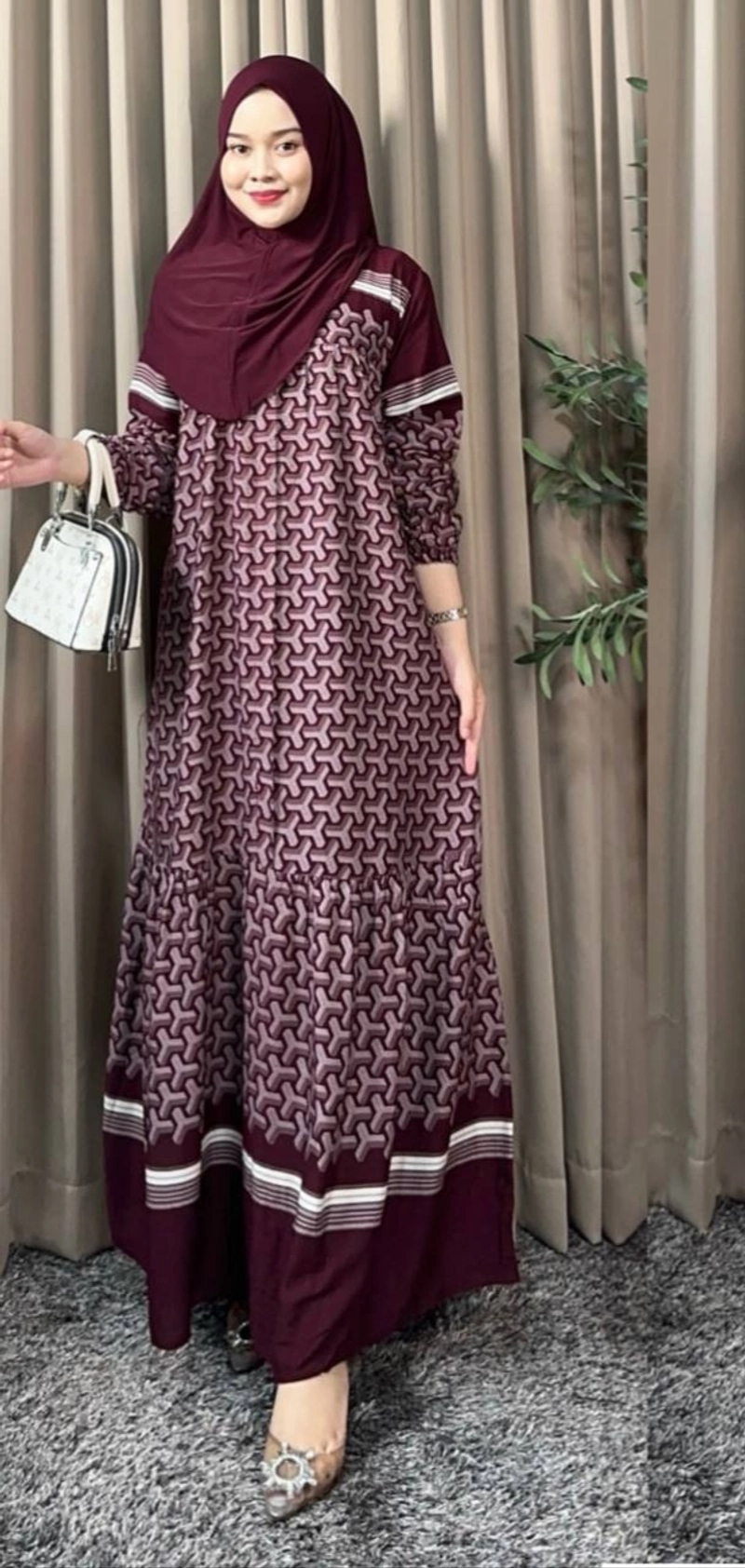Product image Khisna collection - Set drees bergo Aluna motif cantik wanita kekinian Busui friendly Allsize Marun