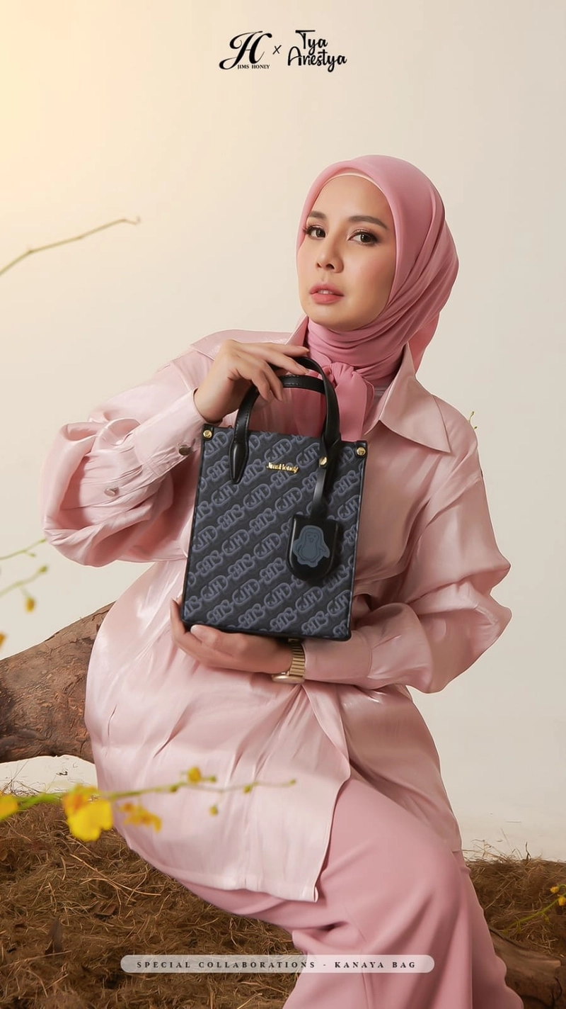 Product image KANAYA BAG TAS WANITA KECIL SELEMPANG WANITA all variant BLACK