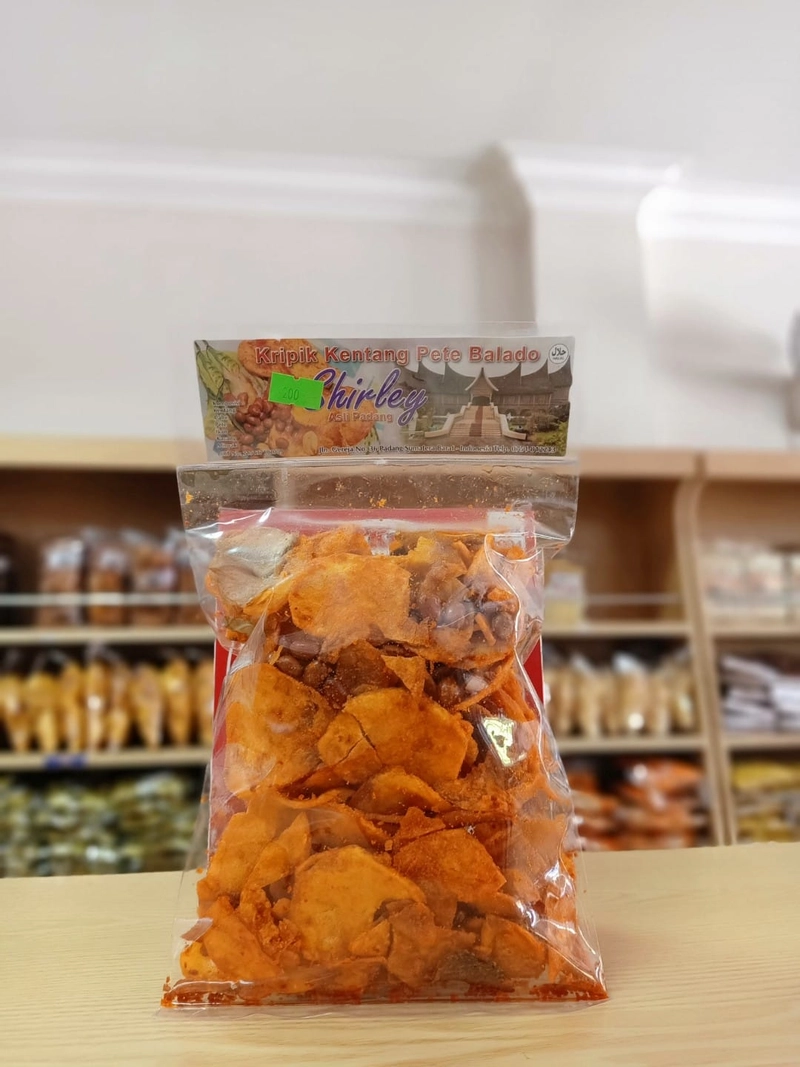 Product image Kripik Balado Shirley - Kripik Kentang Pete Shirley 200gr Cabe Kering(Gurih)