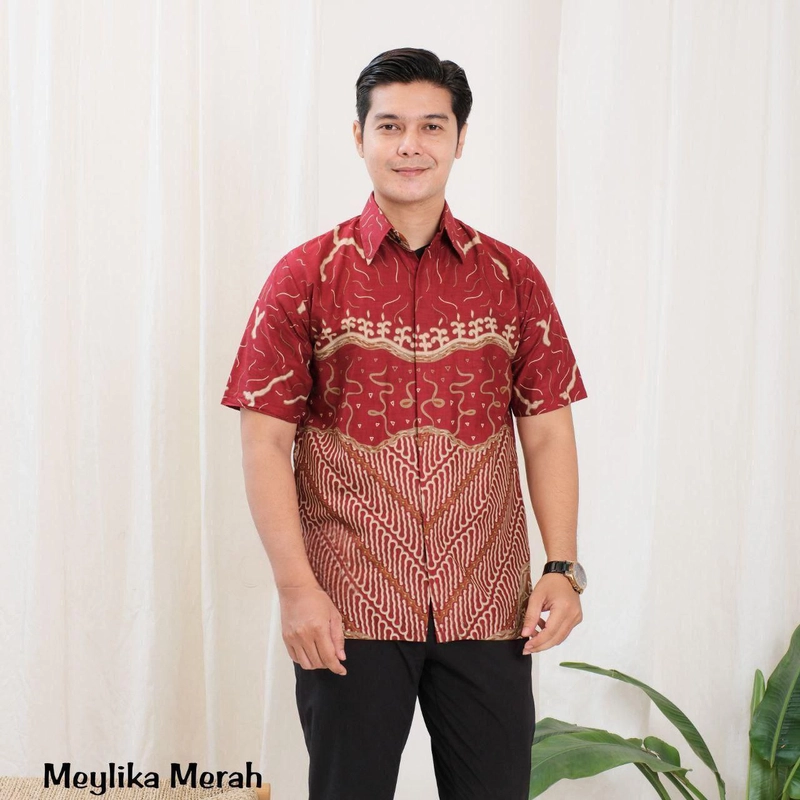 Product image Kois Batik - Hem dan blouse boleh dipisah motif meylika merah M Hem meylika merah